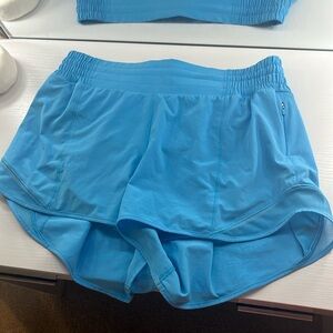 Size 8 high rise 2.5 inch Hotty hots